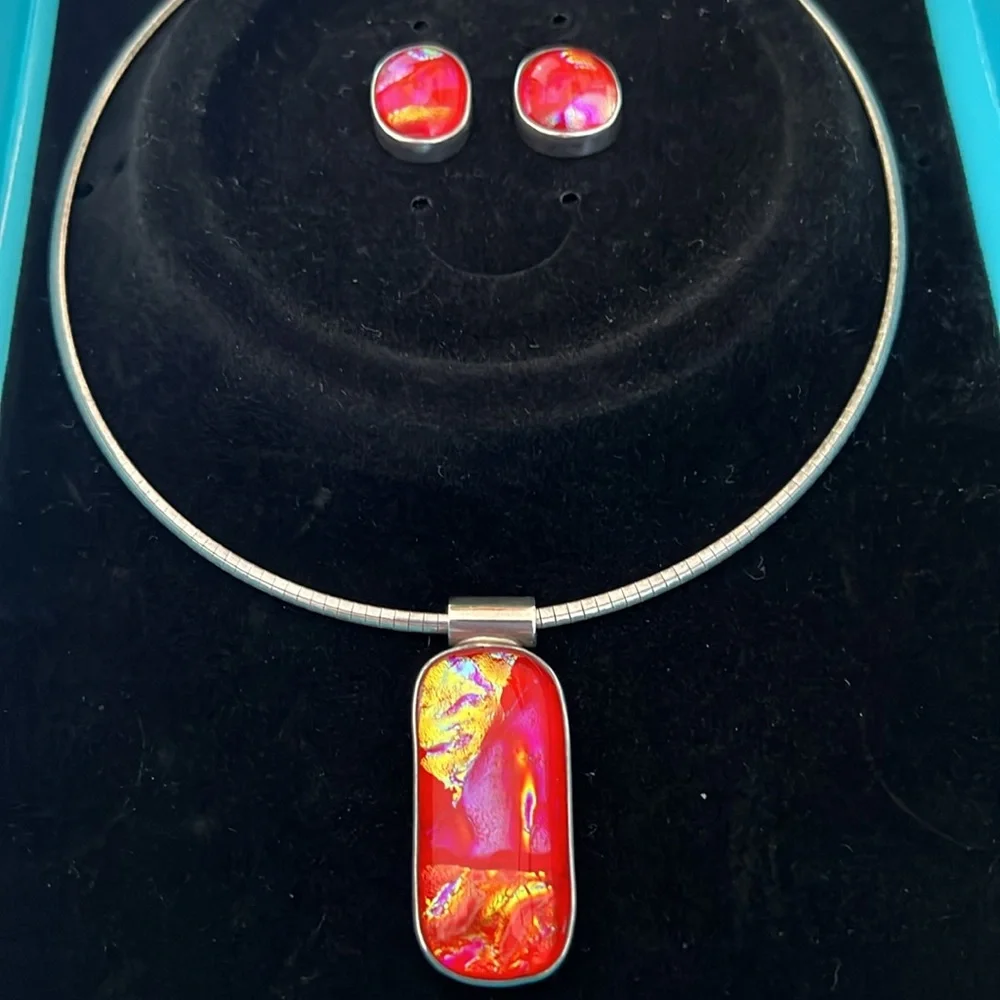 Jewelry Set! Handmade Hot Pink and Orange Glass Handmade Earring Necklace Set